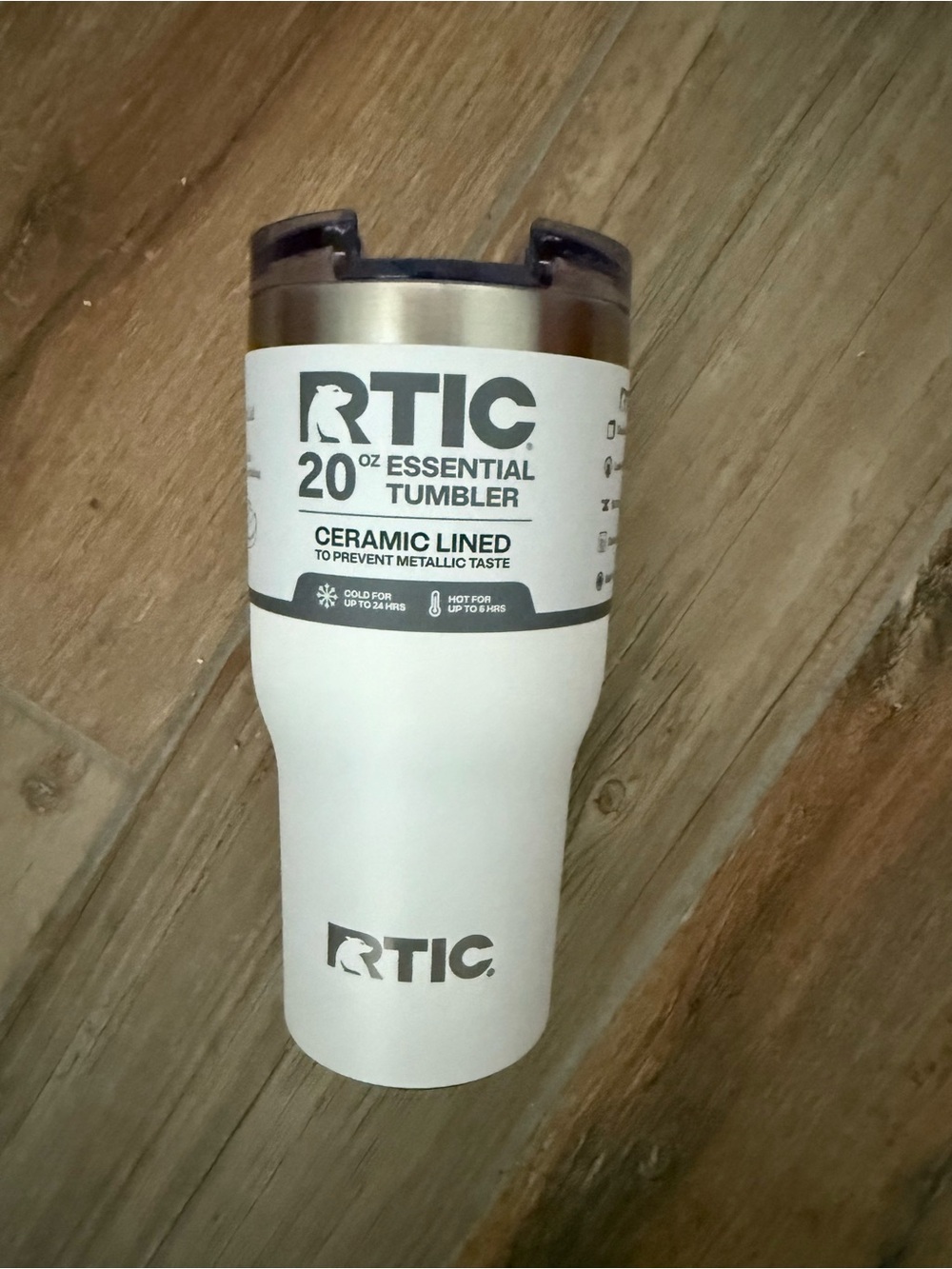 RTIC 20 oz Essential Tumbler - White
